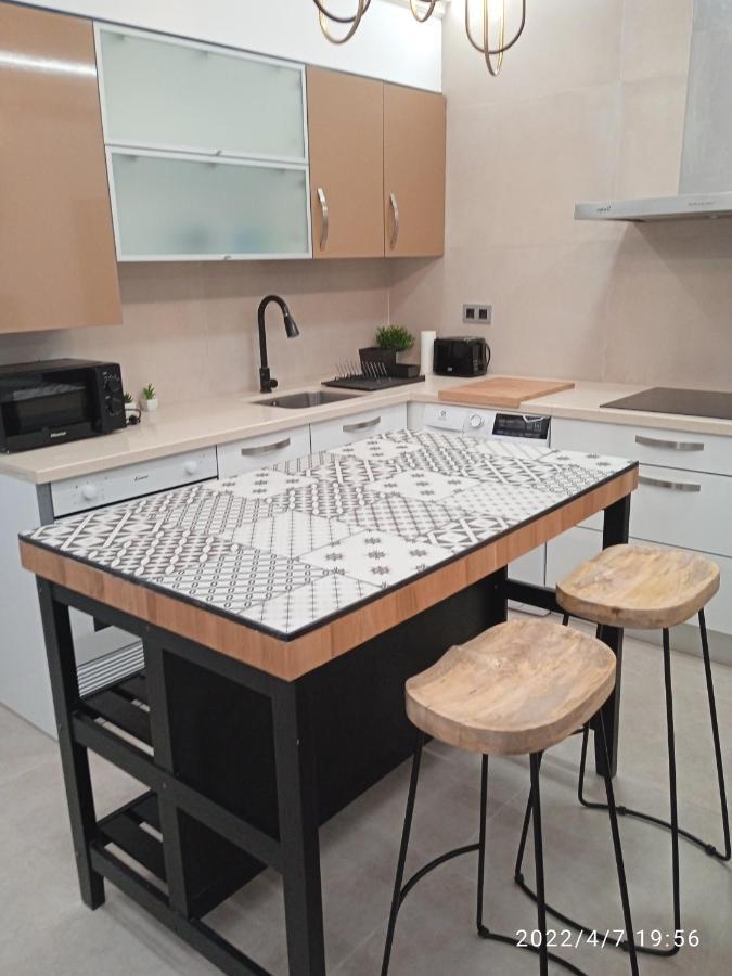 Apartamento Isaac Junto A La Muralla Romana Daire Lugo Dış mekan fotoğraf