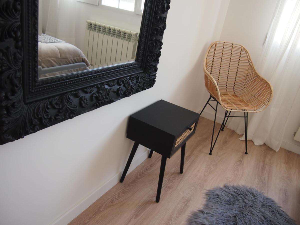 Apartamento Isaac Junto A La Muralla Romana Daire Lugo Dış mekan fotoğraf